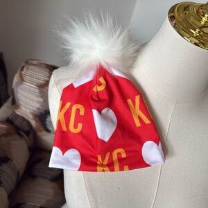 KC Pom Hat